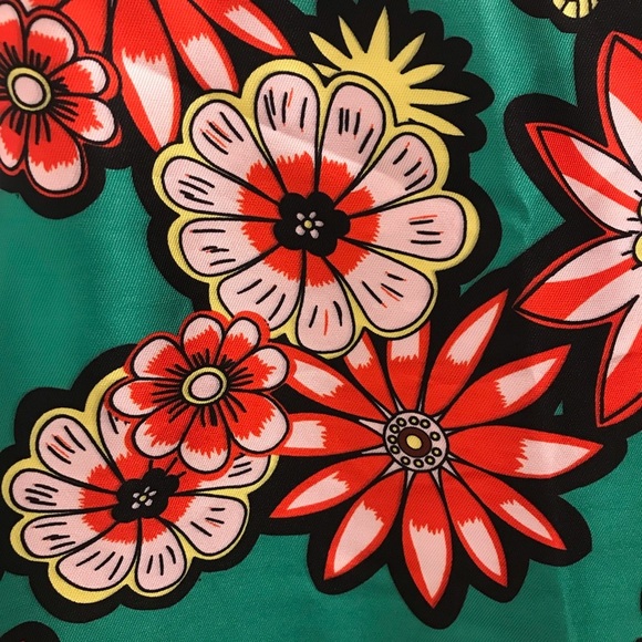Queen Mulock Floral Shift Dress Small green red yellow pink black ModCloth retro - Picture 3 of 8